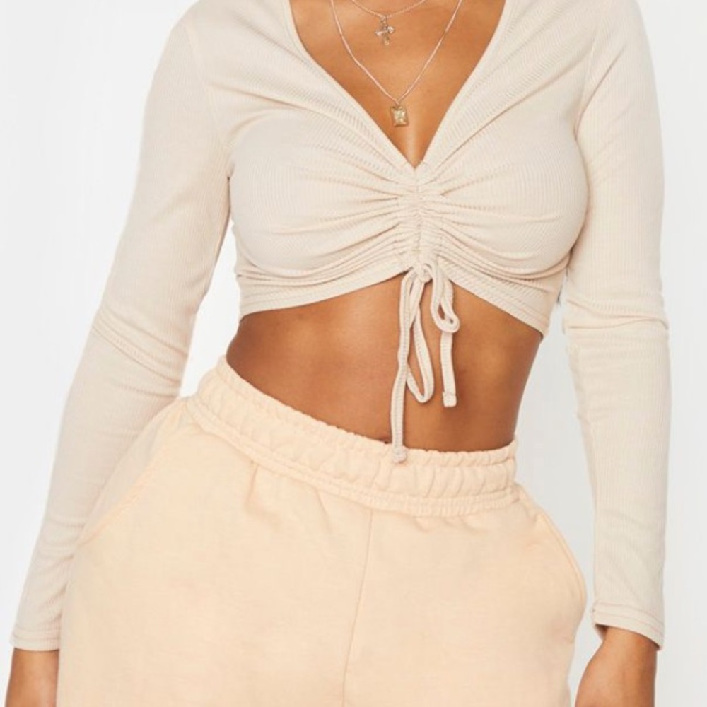 Long Sleeve Ruched Front Crop Top